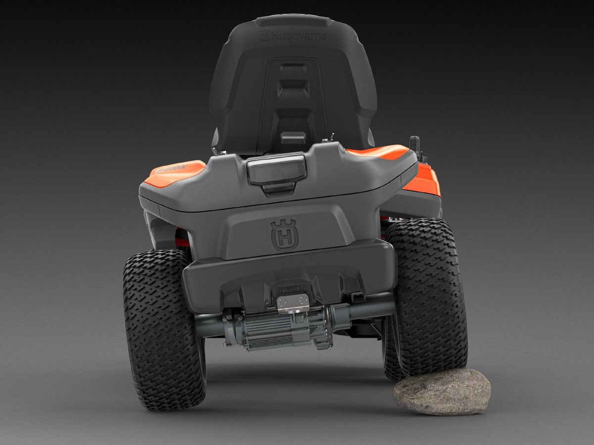 Husqvarna Akku-Frontmäher R 200iX AWD Dualbatterie - Grundgerät ohne Mähwerk, ohne Ladegerät
